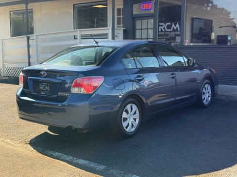 Used 2013 Subaru Impreza 2.0i image 5