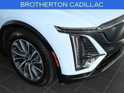 Certified 2024 Cadillac Lyriq Sport AWD/4WD image 14