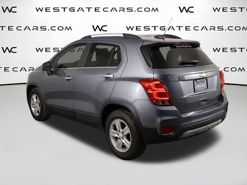 Used 2019 Chevrolet Trax LT w/ LT Convenience Package FWD image 43
