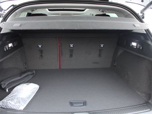 New 2025 Buick Envision Sport Touring image 9