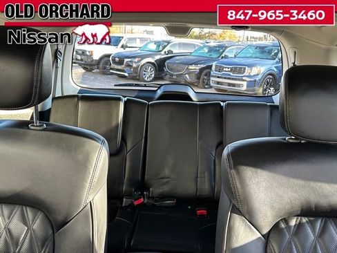 Used 2024 Nissan Armada Platinum w/ Captain's Chairs Package image 11
