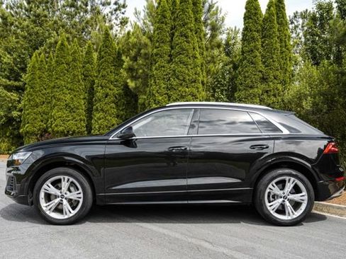 Used 2023 Audi Q8 Premium Plus w/ Premium Plus Package AWD/4WD image 9