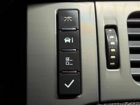 Used 2010 Chevrolet Tahoe LS AWD/4WD image 33