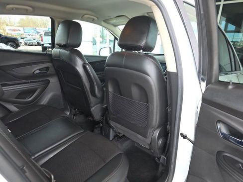 Used 2019 Buick Encore Preferred image 12