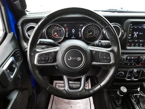 Used 2023 Jeep Wrangler Unlimited Sahara AWD/4WD image 21