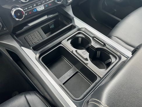 Used 2024 Ford F350 Lariat w/ Lariat Ultimate Package image 15