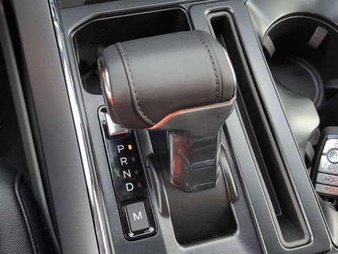 New 2025 Ford F150 Lariat w/ Equipment Group 501A Mid image 18