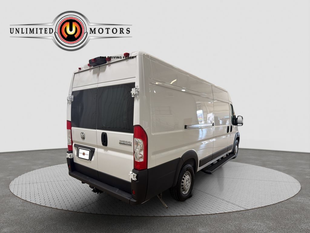 Used 2024 RAM ProMaster 3500 w/ Convenience Group FWD image 3