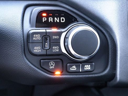 New 2025 RAM 1500 Big Horn image 23