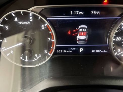 Used 2024 Nissan Rogue S AWD/4WD image 13