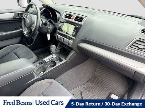 Used 2015 Subaru Legacy 2.5i Premium image 32