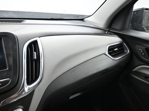 Used 2023 Chevrolet Equinox LT image 21