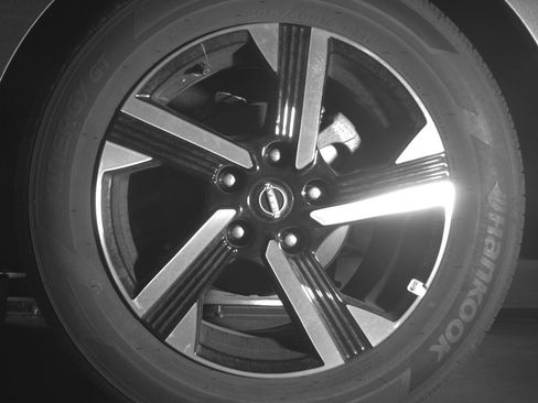 Used 2025 Nissan Sentra SV image 14