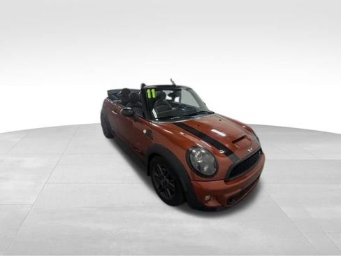 Used 2011 MINI Cooper S FWD image 8