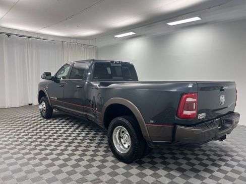 Used 2022 RAM 3500 Limited AWD/4WD image 7
