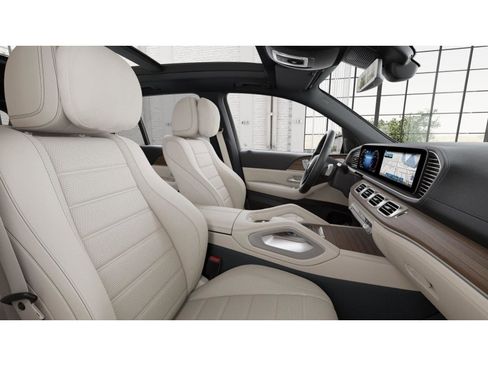 New 2026 Mercedes-Benz GLE 580 4MATIC image 4