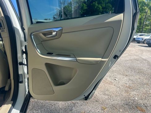 Used 2013 Volvo XC60 3.2 FWD image 15