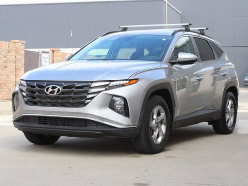 Used 2022 Hyundai Tucson SEL image 2