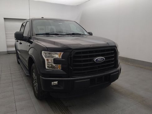 Used 2016 Ford F150 XLT w/ Equipment Group 302A Luxury RWD image 13