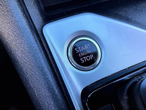 Used 2025 Nissan Altima 2.5 SV image 35