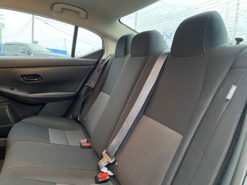 Used 2025 Nissan Sentra SV image 14