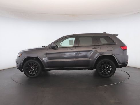Used 2020 Jeep Grand Cherokee Altitude AWD/4WD image 20