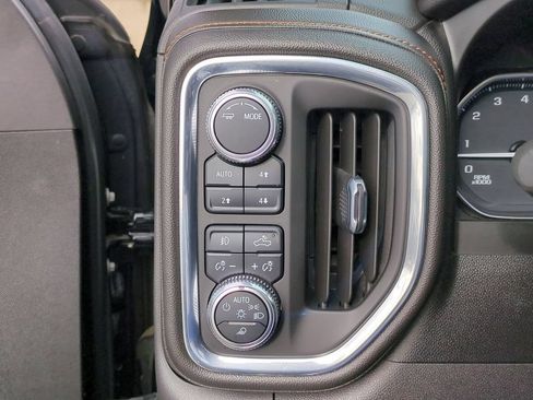Used 2021 GMC Sierra 1500 AT4 AWD/4WD image 23