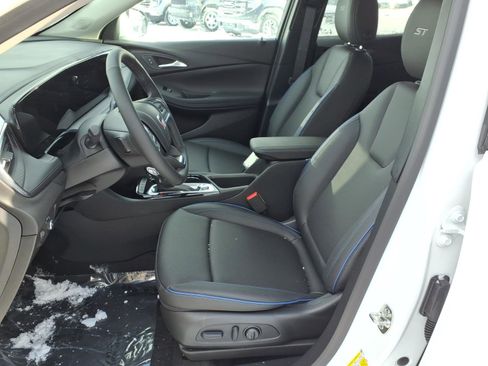 New 2026 Buick Encore GX Sport Touring w/ Comfort Package image 4