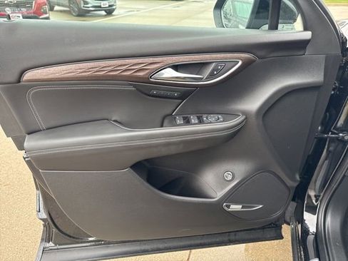 Certified 2023 Buick Envision Avenir image 13