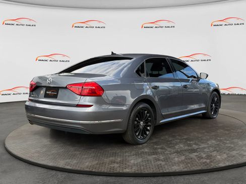 Used 2016 Volkswagen Passat 1.8T SE image 8