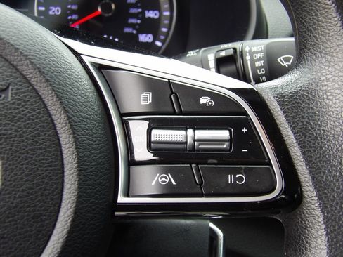 Used 2024 Kia Forte LX FWD image 15