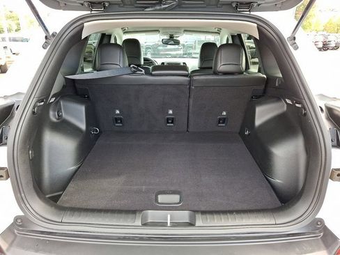 Certified 2022 Jeep Compass Limited w/ Elite Group image 32