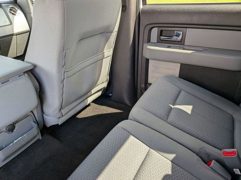Used 2014 Ford F150 XLT w/ Equipment Group 302A Luxury AWD/4WD image 35