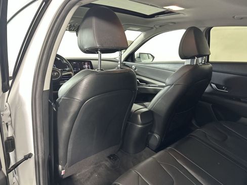 Used 2023 Hyundai Elantra Limited FWD image 24
