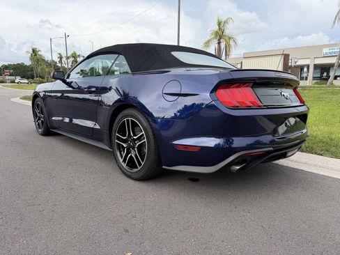 Used 2020 Ford Mustang Premium RWD image 4