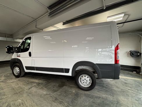 Used 2017 RAM ProMaster 1500 w/ Interior Convenience Group image 7