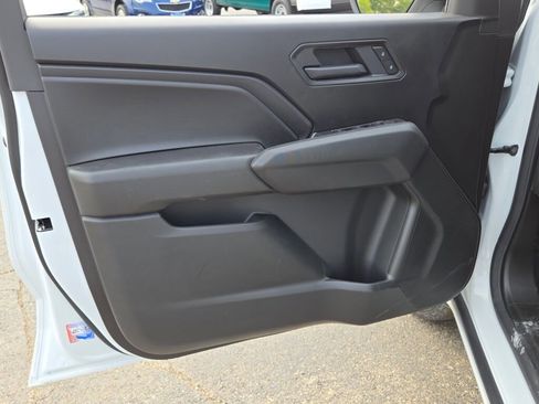 Used 2025 Chevrolet Colorado W/T w/ Advanced Trailering Package image 15