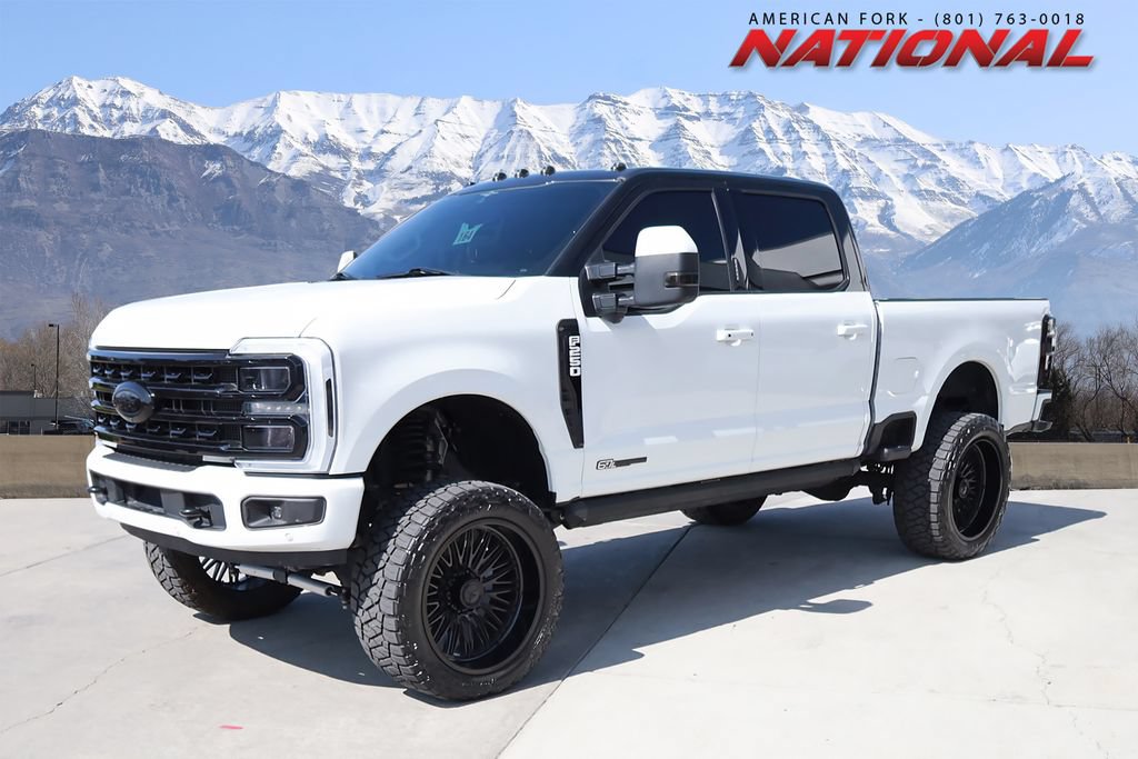 Used 2023 Ford F250 Lariat w/ Lariat Ultimate Package AWD/4WD image 1