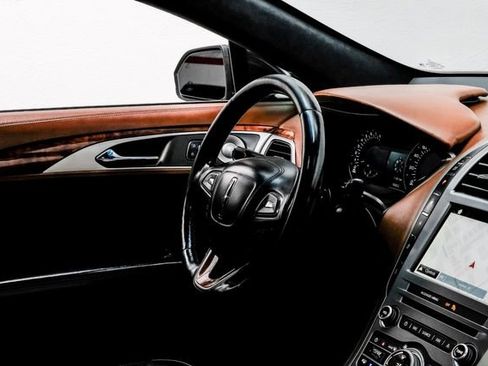 Used 2017 Lincoln MKZ Black Label w/ Technology Package image 14