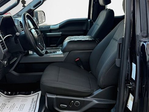 Used 2017 Ford F150 XLT w/ Equipment Group 302A Luxury image 13