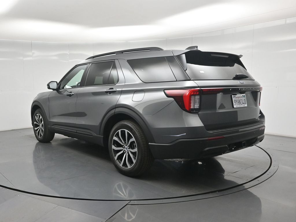 Certified 2026 Ford Explorer ST-Line AWD/4WD image 27