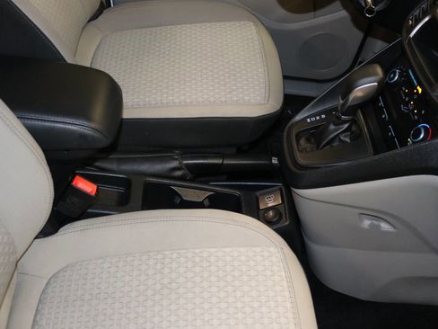 Used 2022 Ford Transit Connect XLT FWD image 36