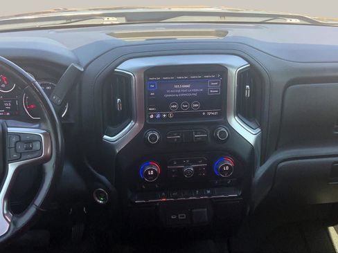 Used 2020 Chevrolet Silverado 1500 RST w/ Texas Edition AWD/4WD image 7