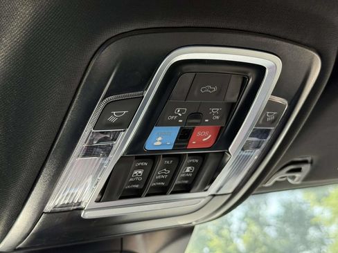 New 2026 RAM 3500 Laramie AWD/4WD image 29