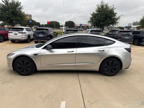 Used 2025 Tesla Model 3 RWD image 3