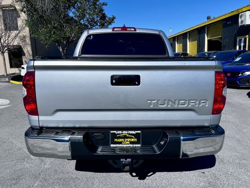 Used 2016 Toyota Tundra SR5 w/ SR5 Upgrade Package image 7