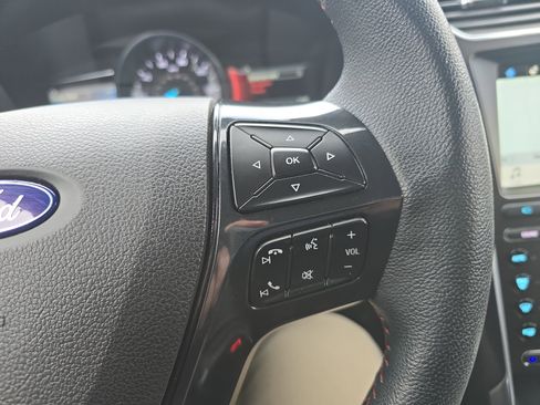 Used 2018 Ford Explorer Sport w/ Equipment Group 401A image 22