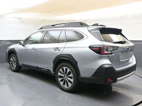 Certified 2024 Subaru Outback Limited image 3