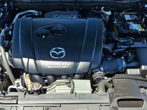 Used 2017 MAZDA MAZDA3 Sport FWD image 28