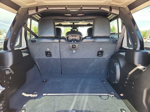 Certified 2024 Jeep Wrangler Unlimited Rubicon AWD/4WD image 10